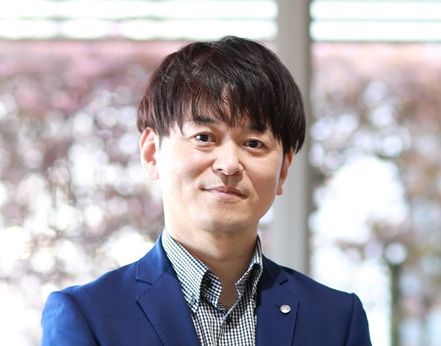 橋本 智広 氏